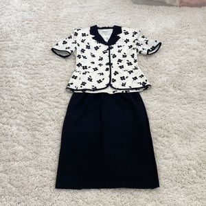 Albert Nipón Women 2 pc Suit - vintage 90’s